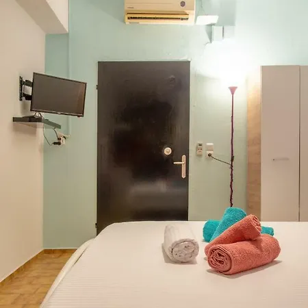 Cozy Near Downtown Apartamento Iráclio